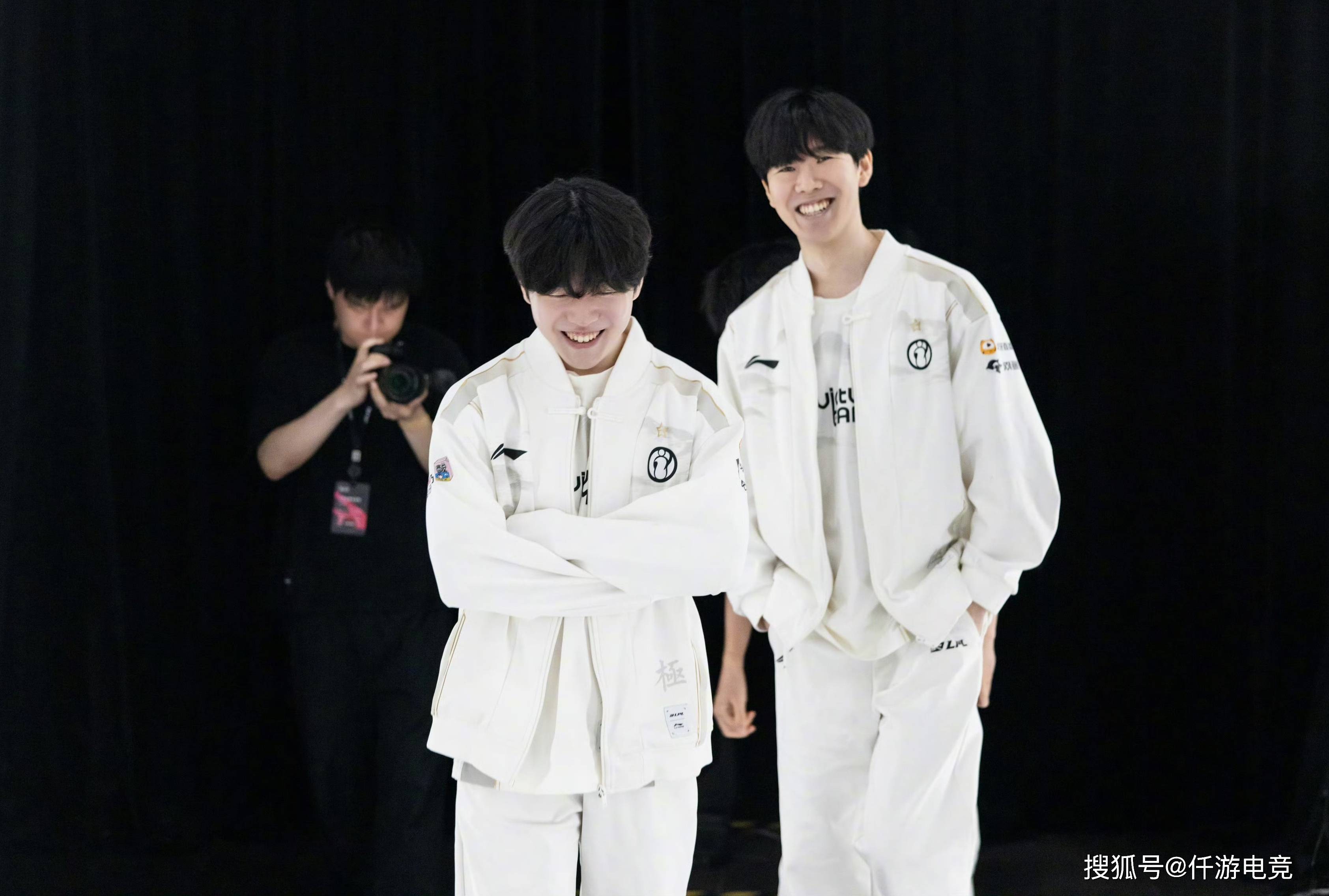 操注入了新 操注入了新