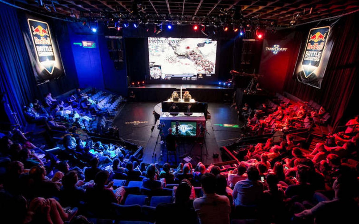 年轻人的范 年轻人的范